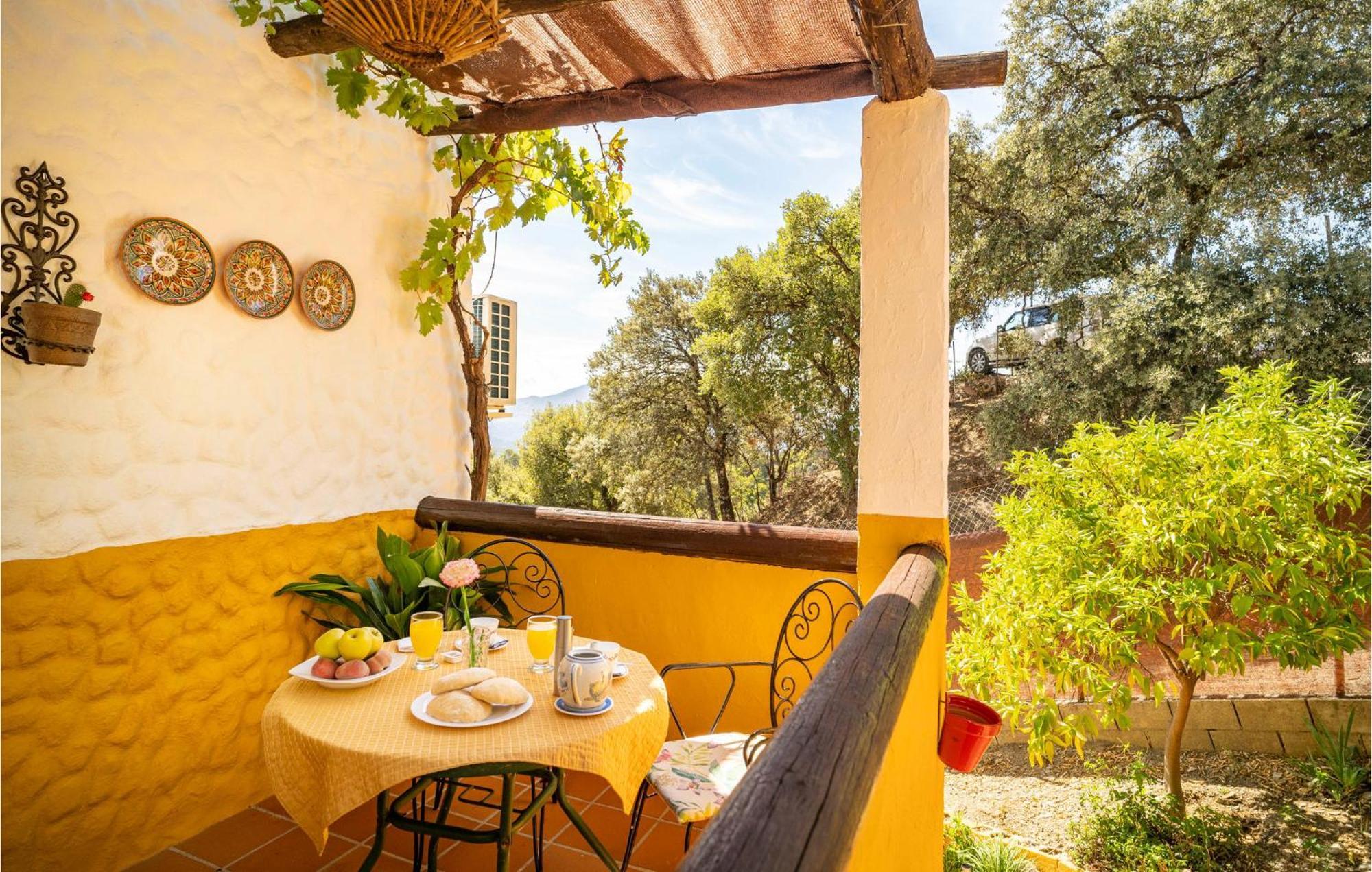 Amazing Cottage In Algatocin With Kitchen Εξωτερικό φωτογραφία