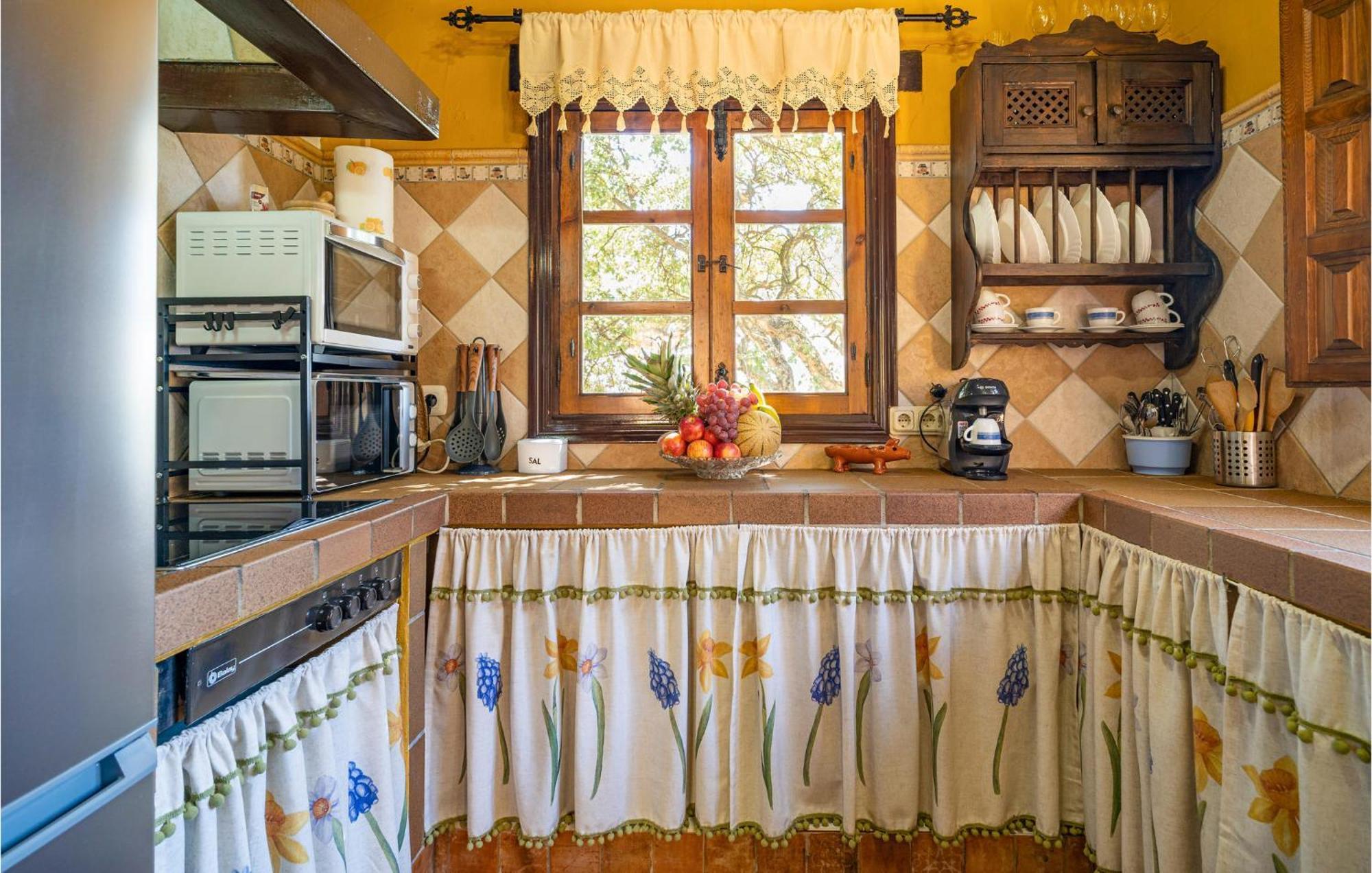 Amazing Cottage In Algatocin With Kitchen Εξωτερικό φωτογραφία